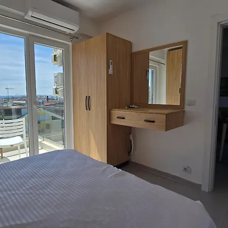 Seaside Apartamento Golem (Tirana)