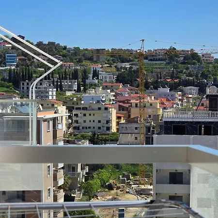 Seaside Golem (Tirana)